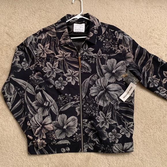 Urban Outfitters Other - Urban Outfitters Floral Print Jacket